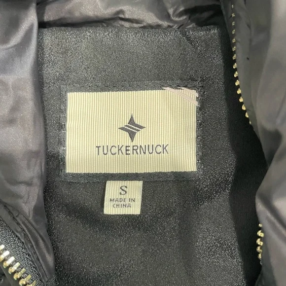 Tuckernuck Black Jackson Quilted Vest Size Small Puffer - Picture 3 of 4